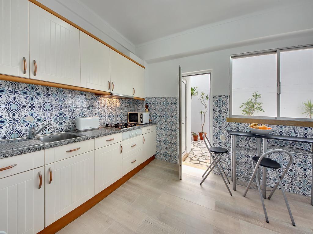 Inn The Beach Apartments Albufeira Room photo